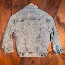 Load image into Gallery viewer, Vintage Acid Wash Levis Trucker Customized by you with Patches, Paint and Embroidery