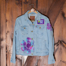 Load image into Gallery viewer, Crazy Daisy Patched Vintage Levis Trucker Jacket